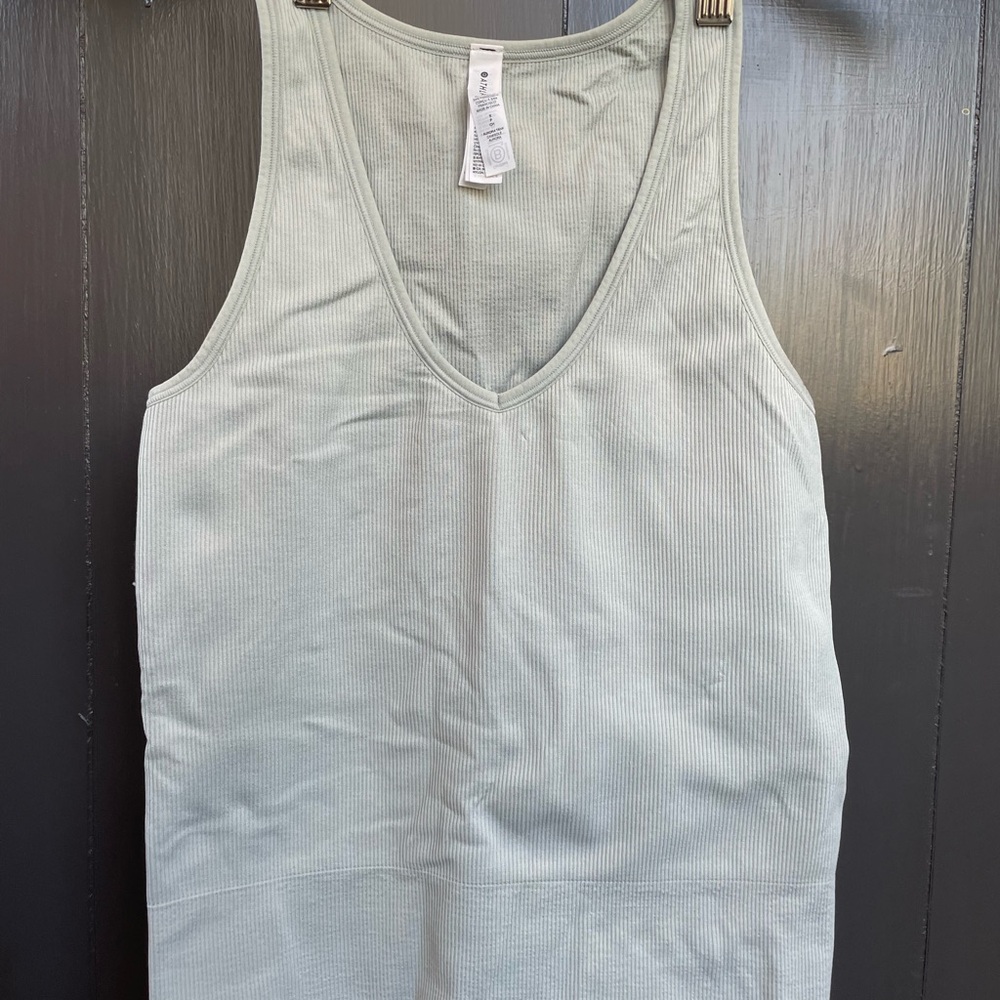 Women's Light Gray/Green Sleeveless Top
